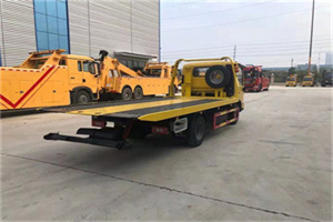 乌兰浩特非事故拖车